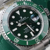 Submariner Stainless Steel “The Hulk” Green Dial Cerachrom Bezel, Ref#116610LV, 41mm