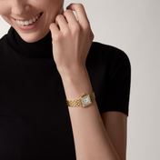 Unworn Panthère Small, 18k Yellow Gold, Diamonds, 22mm x 30mm, Ref# WJPN0067, with box